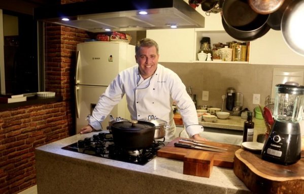 Imagem do evento Aula 16 - Bacalhau com espinafre, Tomate à Brás e Vitello Tonnato (parte 01)