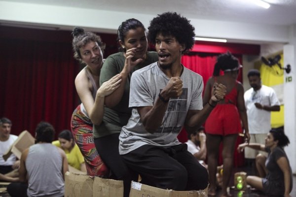 Imagem do evento Curso Jogos e Exercícios do Teatro do Oprimido