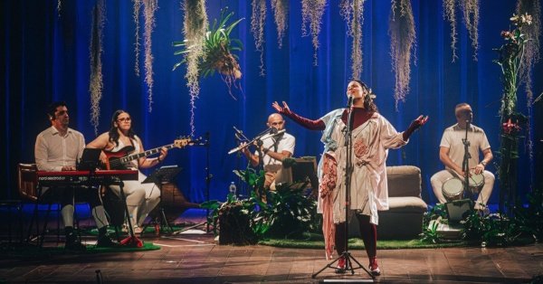 Imagem do evento Sesc Apresenta: Laçamento do Audiovisual TERRÁQUEA com Daniela Fernandes e Banda