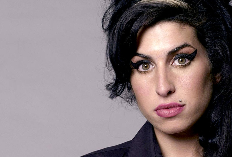 Raiz Club Apresenta TRIBUTO À AMY WINEHOUSE - São Paulo, SP