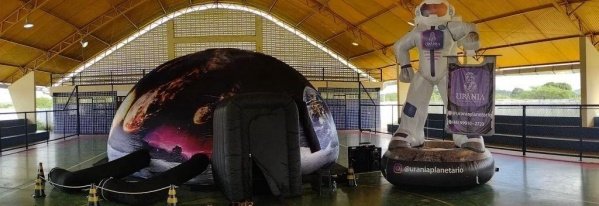 Planetário Urânia na Escola!