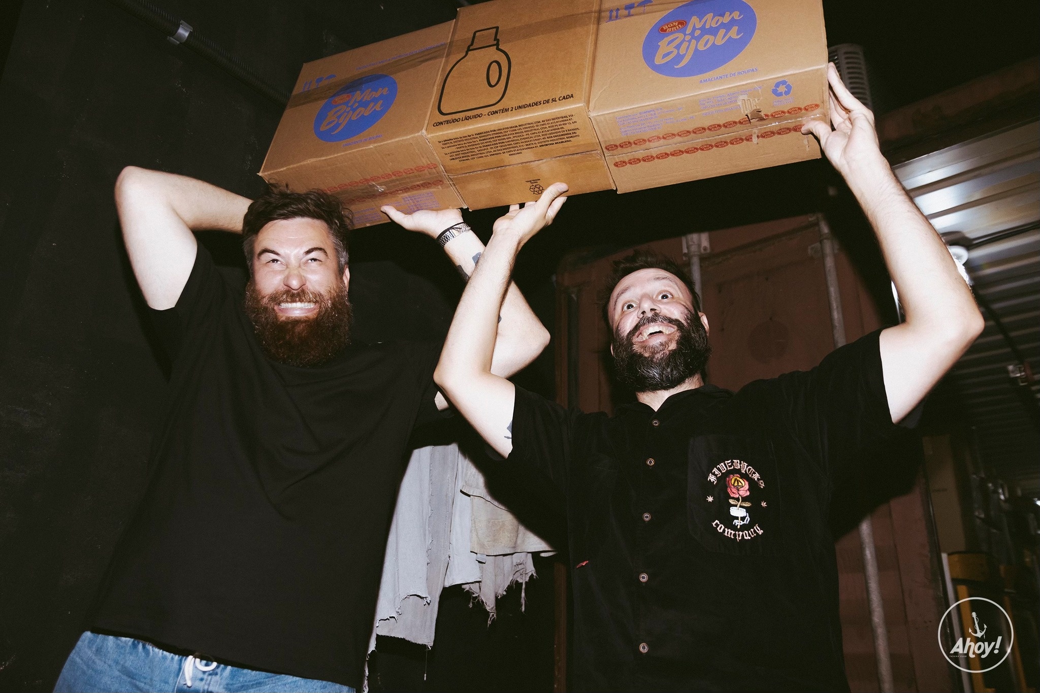 PULA PIRATA | Aniversário de 16 anos do Ahoy! Tavern Club - Blumenau, SC