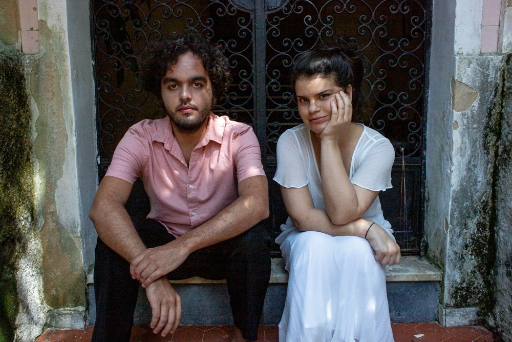 Vitrine Musical UNIRIO apresenta Ëntrecordas com o Duo Bevilacqua-Assumpção