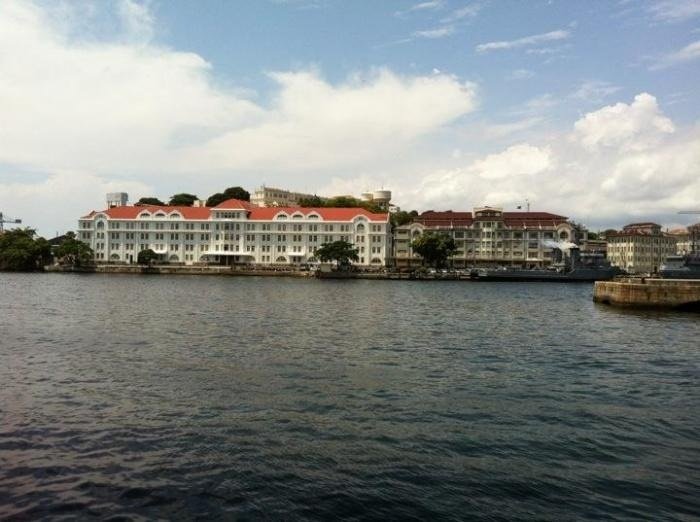 Tour Ilha das Cobras