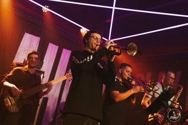 Imagem do evento JAZZ DE 5ª no Ahoy! Tavern Club