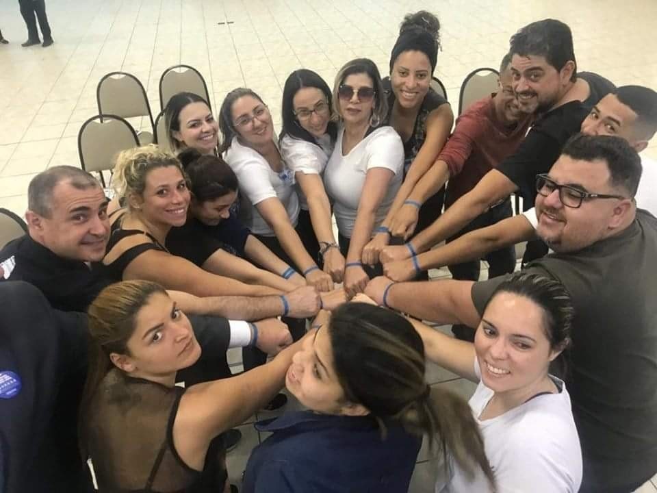 Titãs LT, seja seu próprio líder.