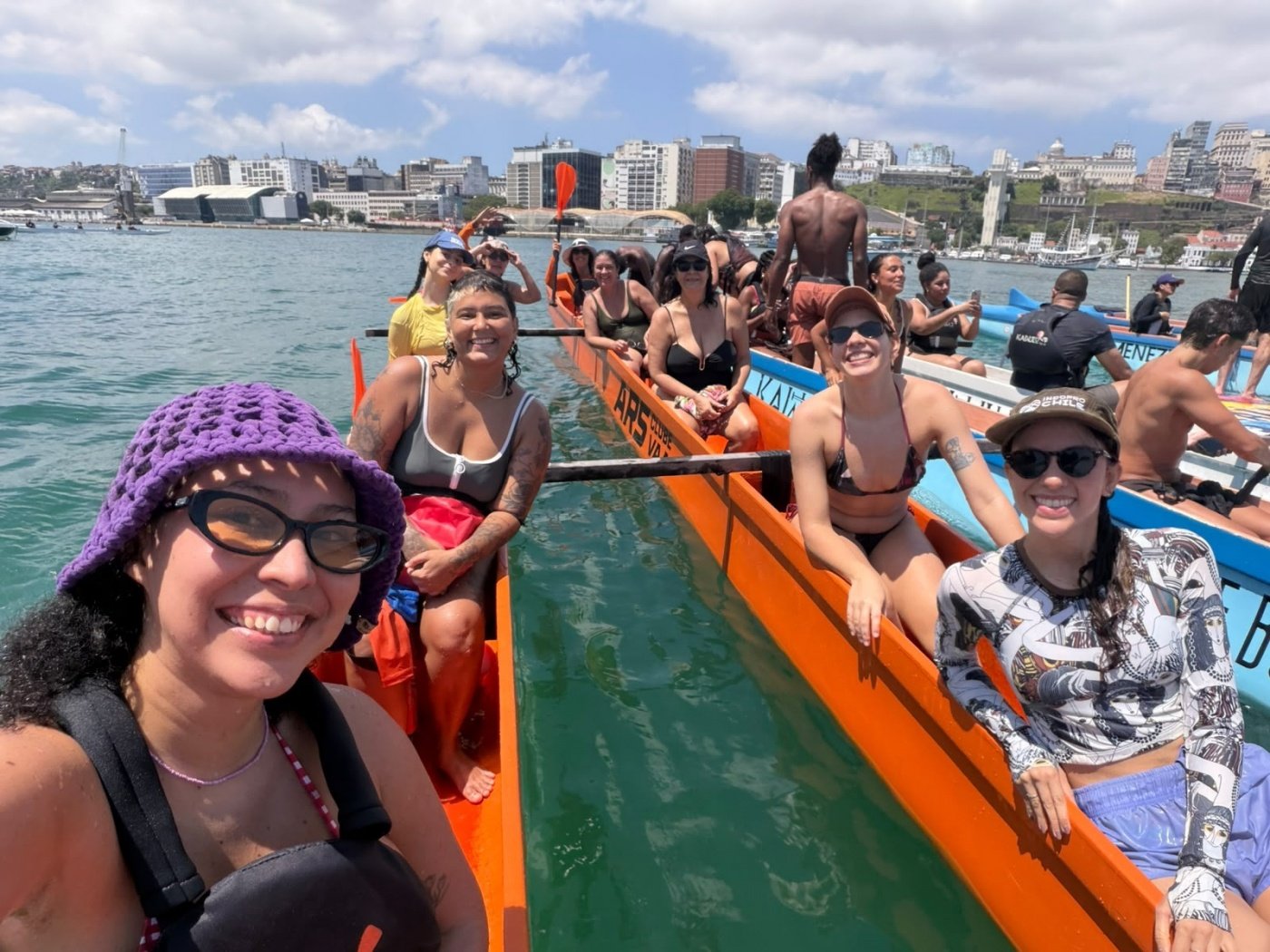 Source image — Passeio de Canoa Havaiana na Praia da Preguiça em Salvador