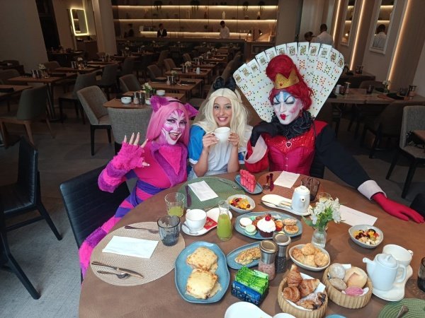 Imagem do evento Café da Manhã com Alice no País das Maravilhas
